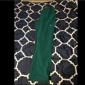 Figs Scrubs Men’s MEDIUM Hunter Cairo Green